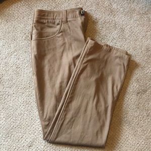Men’s Under Armour Khaki Pants